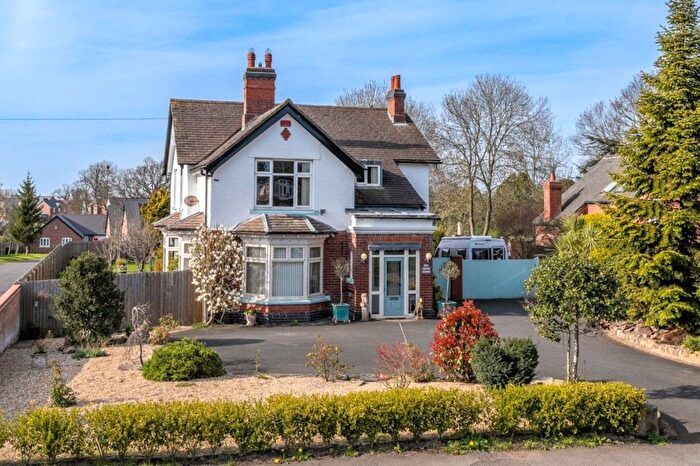 6 Bedroom Detached House For Sale In Haygate Road, Wellington, Telford, Shropshire, TF1