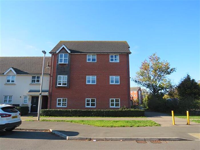 2 Bedroom Flat To Rent In Wolverton, MK12