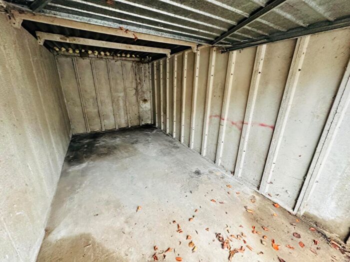 1 Bedroom Garage / Parking To Rent In Garage, Wescott Way, Bearwood, BH11