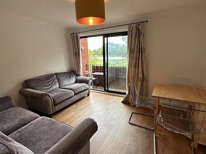 3 Bedroom Apartment To Rent In Pavillion Mews, Osborne Avenue, Jesmond, NE2