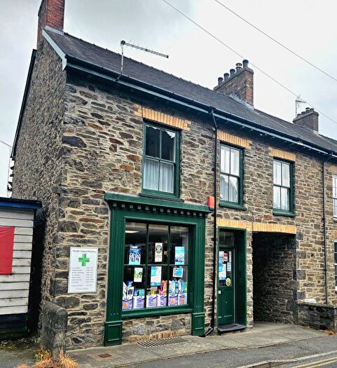 2 Bedroom Flat To Rent In Tyrrel Place, Talybont, SY24