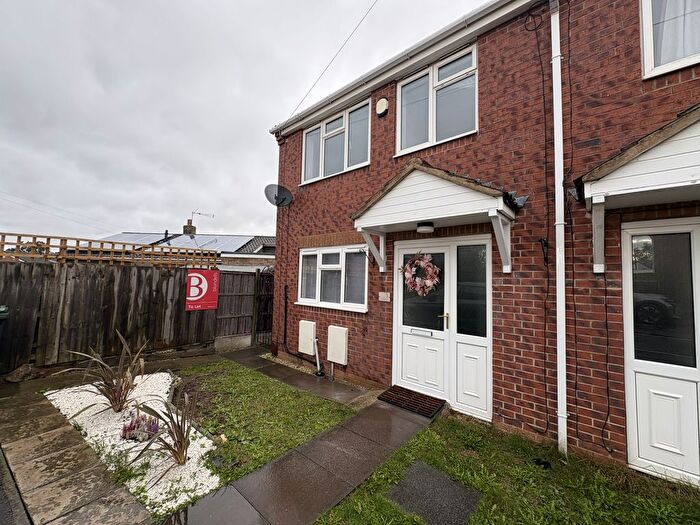 2 Bedroom Property To Rent In Glaisdale Court, Sheffield, S25