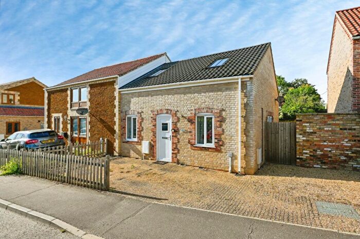 3 Bedroom Semi-Detached House For Sale In Clover Lane, Downham Market, Norfolk, PE38