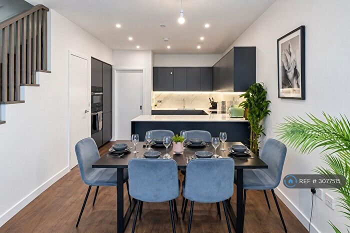 4 Bedroom Terraced House To Rent In Spring Park Drive, London, N4