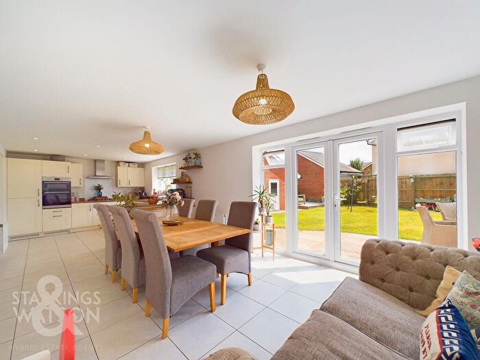 5 Bedroom Detached House For Sale In Osprey Crescent, Wymondham, NR18