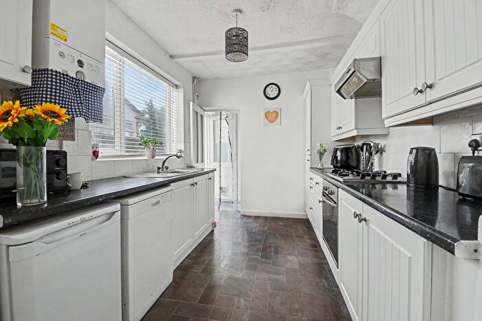 3 Bedroom Terraced House For Sale In Somerset Terrace, Shirley, SO15