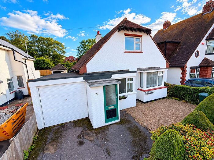 3 Bedroom Detached House For Sale In Epple Bay Road, Birchington, CT7