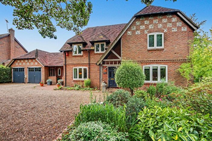4 Bedroom Detached House For Sale In Webbs Green, Soberton, SO32