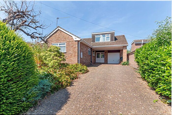 3 Bedroom Semi-Detached Bungalow For Sale In Broadlands Drive, Malvern, WR14
