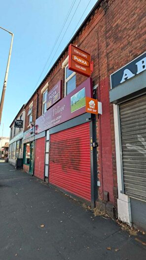 2 Bedroom Retail Premises To Rent In High Street, Blackheath, B65