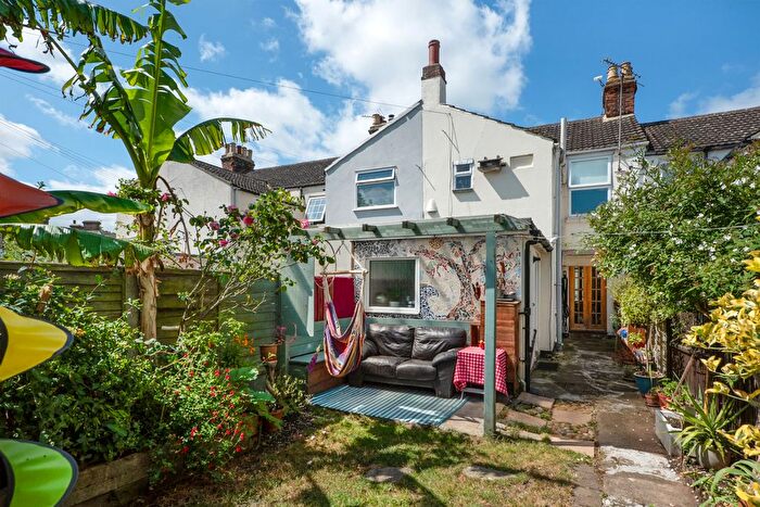 3 Bedroom Terraced House For Sale In Norfolk Street, Whitstable, CT5