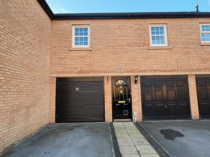 2 Bedroom Apartment To Rent In Boothferry Park Halt, Hull, HU4