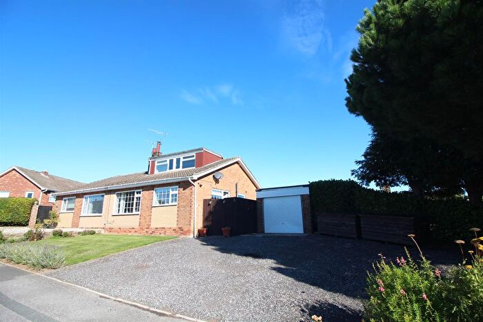 3 Bedroom Semi-Detached Bungalow For Sale In The Fairway, Tadcaster, LS24