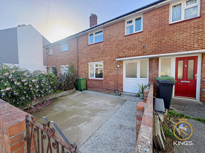 3 Bedroom Terraced House To Rent In Bath Road, Southsea, PO4