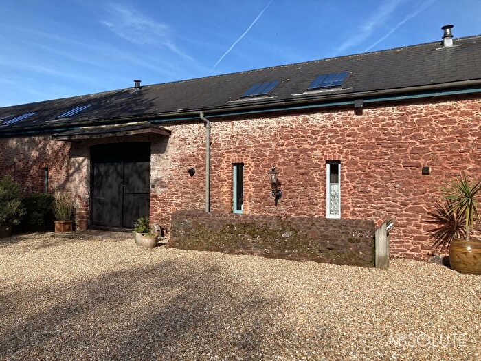 2 Bedroom Property For Sale In Higher Compton Barton, Marldon, TQ3