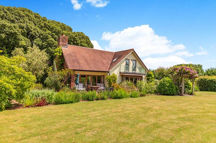 5 Bedroom Detached House For Sale In Kenton, Exeter, EX6