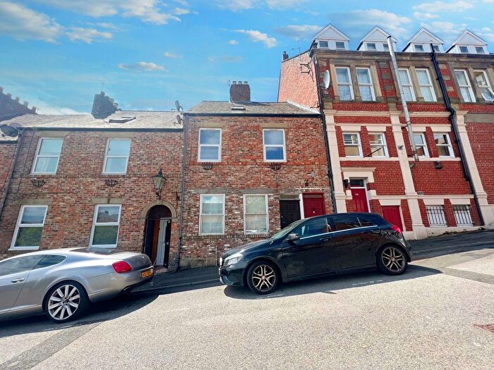 2 Bedroom Flat For Sale In Bedford Street, North Shields, NE29