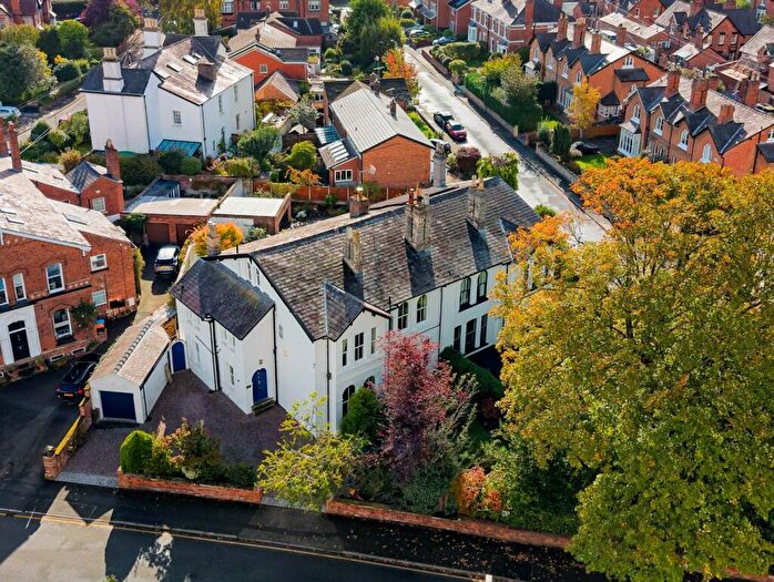 5 Bedroom Semi-Detached House For Sale In Queens Park, Chester, Cheshire, CH4