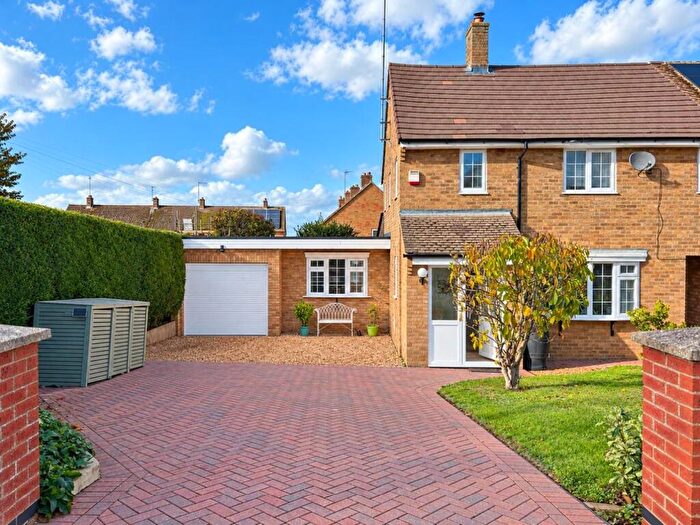 3 Bedroom Semi-Detached House For Sale In High Street, Pitsford, Northamptonshire, NN6