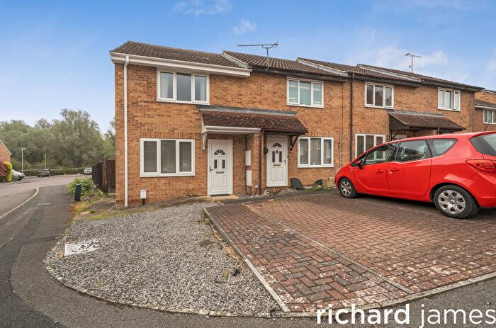 2 Bedroom End Of Terrace House For Sale In Lomond Close, Sparcells, Swindon, SN5