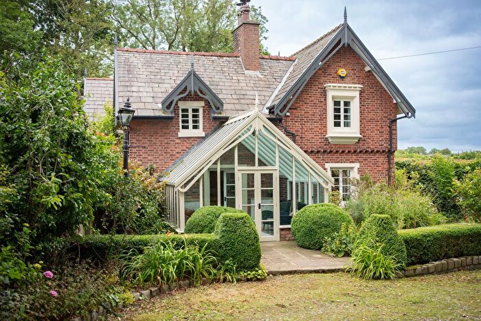 6 Bedroom Detached House For Sale In The Lodge, Moss Side Lane, Wrea Green, PR4