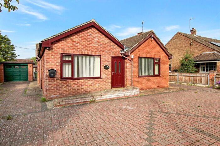2 Bedroom Detached Bungalow For Sale In Caistor Road, Market Rasen, LN8