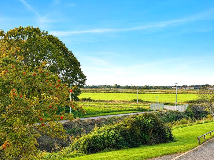 1 Bedroom Flat To Rent In Rotunda Road, Eastbourne, East Sussex, BN23