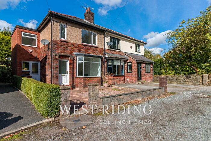 3 Bedroom Semi-Detached House For Sale In Huddersfield Road, Diggle, OL3