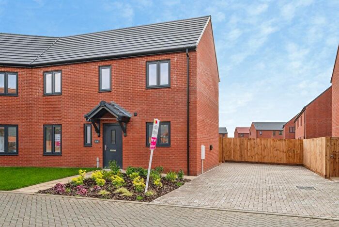 3 Bedroom Semi-Detached House For Sale In Emerald Close, Bradwell, Great Yarmouth, NR31
