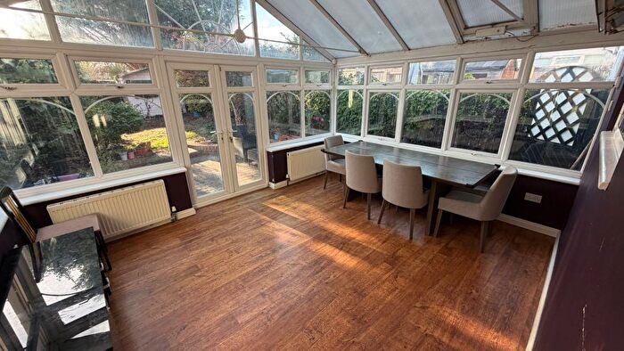 3 Bedroom Terraced House To Rent In The Lowe, Chigwell, IG7