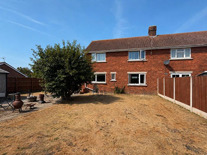 3 Bedroom Semi-Detached House For Sale In South Scarle Lane, North Scarle, Lincoln, LN6