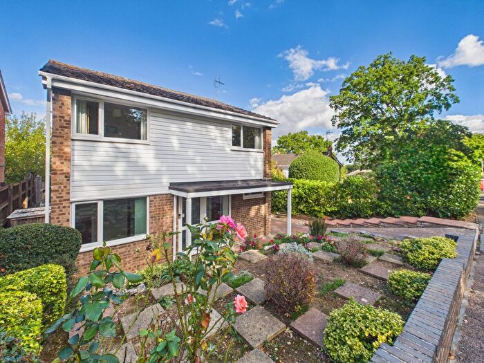 4 Bedroom Detached House For Sale In Franklyn Crescent, Windsor, Berkshire, SL4