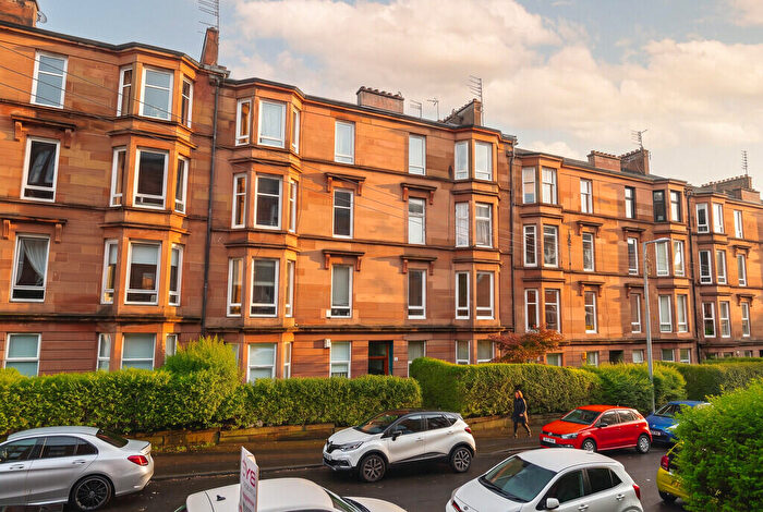 2 Bedroom Flat For Sale In Craigpark Drive, Dennistoun, G31