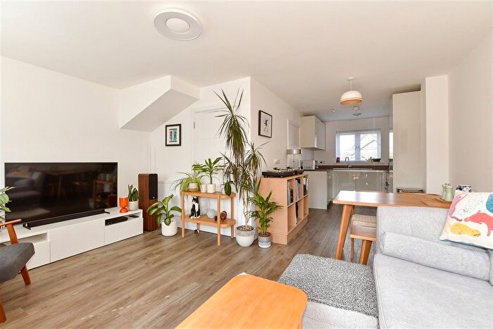 2 Bedroom Semi-Detached House For Sale In Bethell Road, Faversham, Kent, ME13