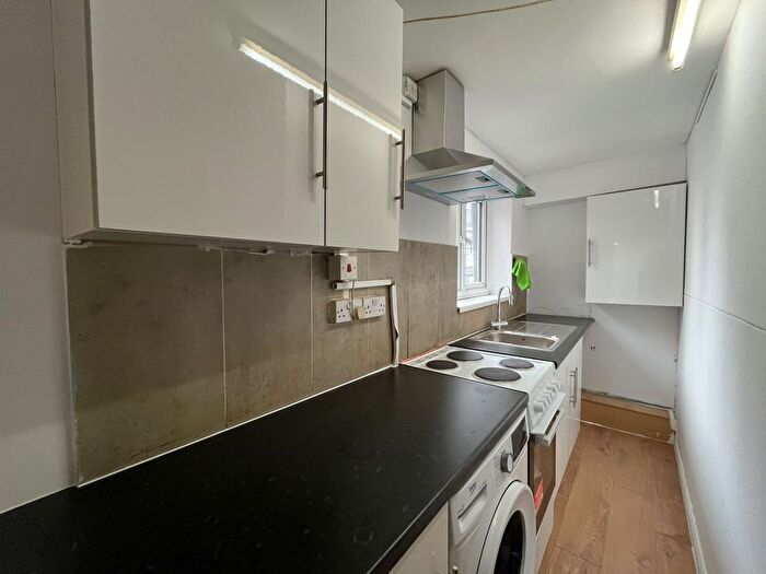 1 Bedroom Studio To Rent In Inverness Road, Southall, UB2