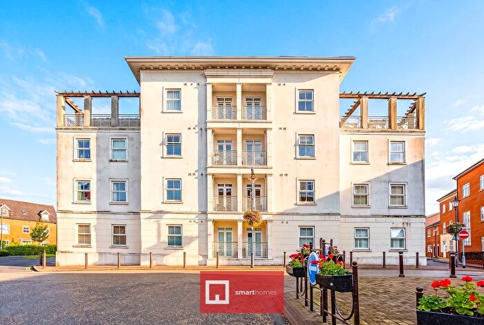 1 Bedroom Flat For Sale In South Terrace, Main Street, Dickens Heath, B90