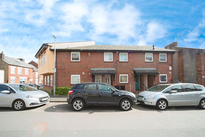Studio For Sale In Stanley Street, Luton, LU1