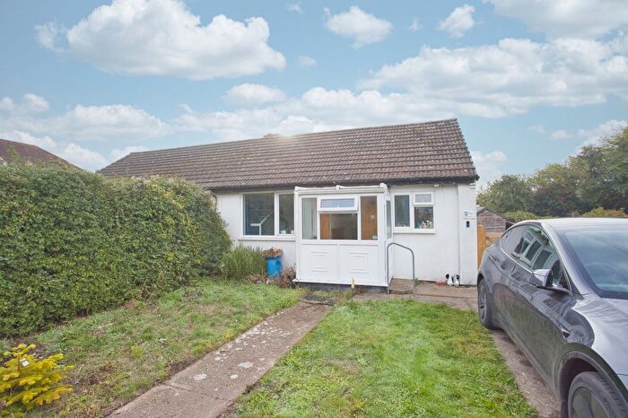 2 Bedroom Bungalow For Sale In The Street, East Langdon, Dover, Kent, CT15