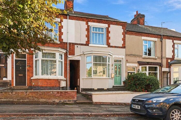 3 Bedroom Terraced House For Sale In Clarendon Road, Hinckley, LE10