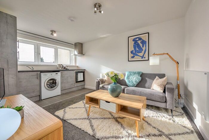 1 Bedroom Flat To Rent In Haybridge Road, Hadley, TF1