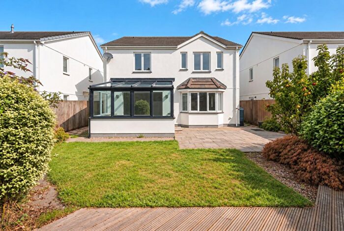 4 Bedroom Detached House For Sale In Trewin Place, Threemilestone, TR3