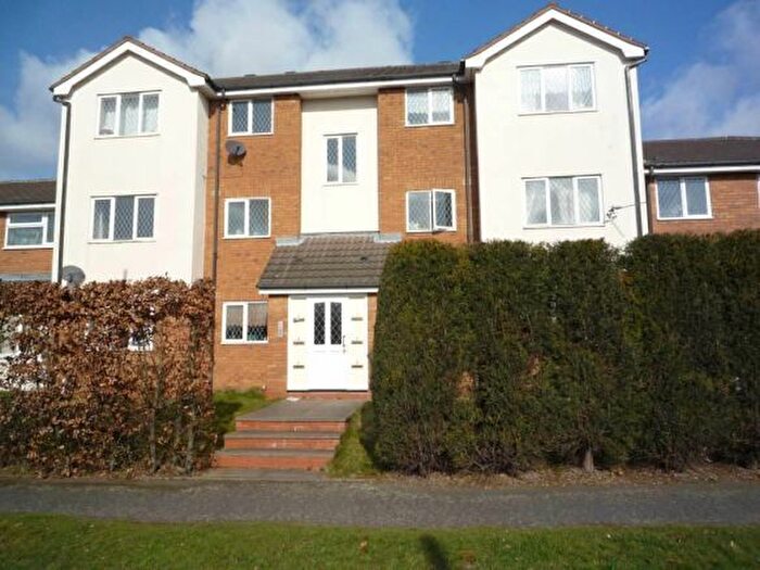 2 Bedroom Flat To Rent In Knights Court, Cannock, WS11