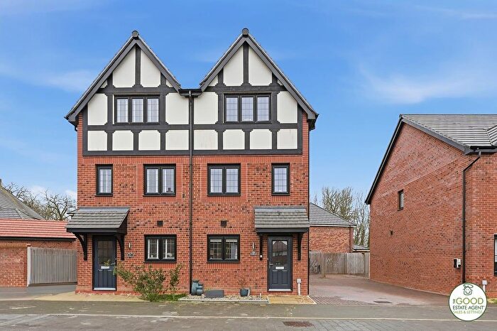 3 Bedroom Semi-Detached House For Sale In St. Georges Way Handforth, Handforth, Cheshire East, SK9