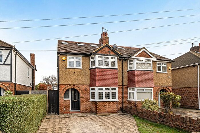 4 Bedroom Semi-Detached House For Sale In Queens Walk, Ruislip, HA4