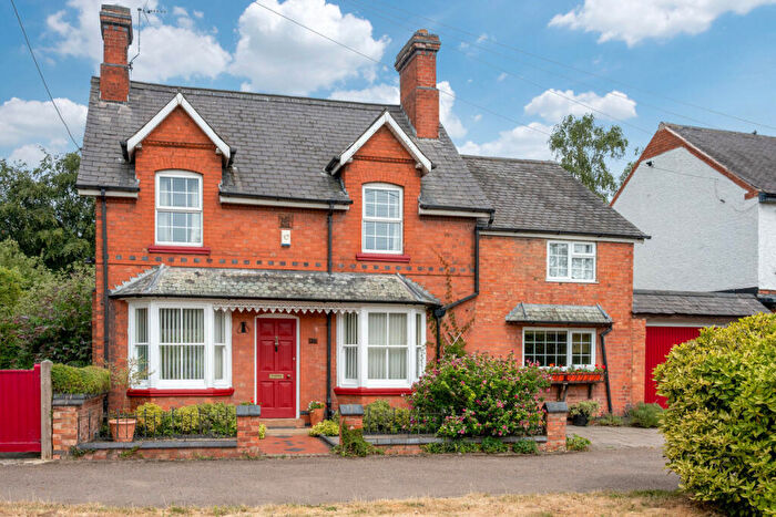 4 Bedroom Detached House For Sale In Brookside, Rearsby, LE7