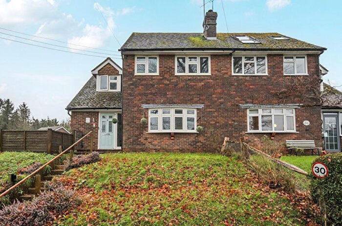 3 Bedroom Cottage For Sale In Chafford Lane, Fordcombe, TN3