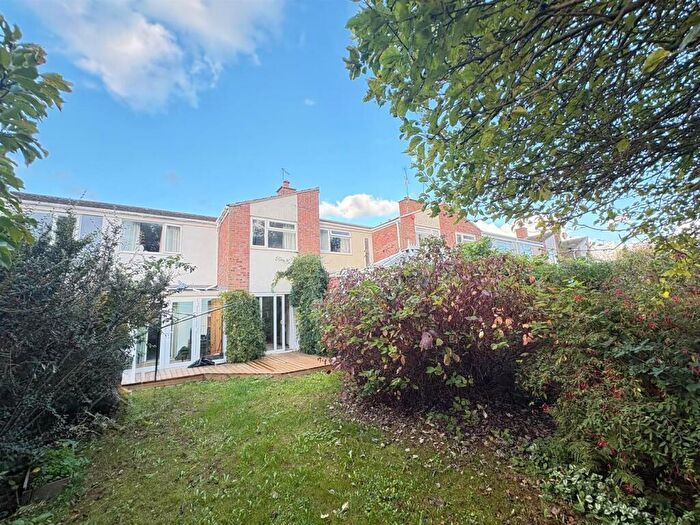 3 Bedroom Terraced House To Rent In Bowring Close, Exeter, EX1
