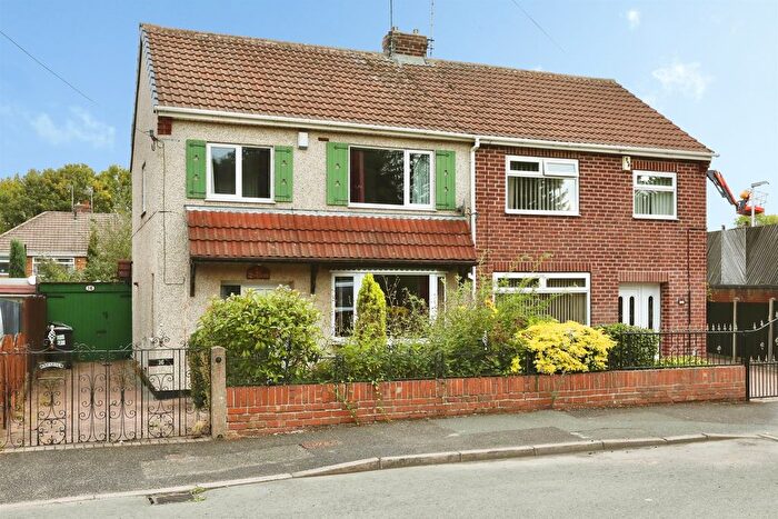 3 Bedroom Semi-Detached House For Sale In Worksop Road, South Anston, Sheffield, S25