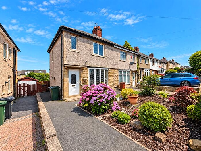 2 Bedroom Semi-Detached House For Sale In Bolton Drive, Eccleshill, Bradford, BD2