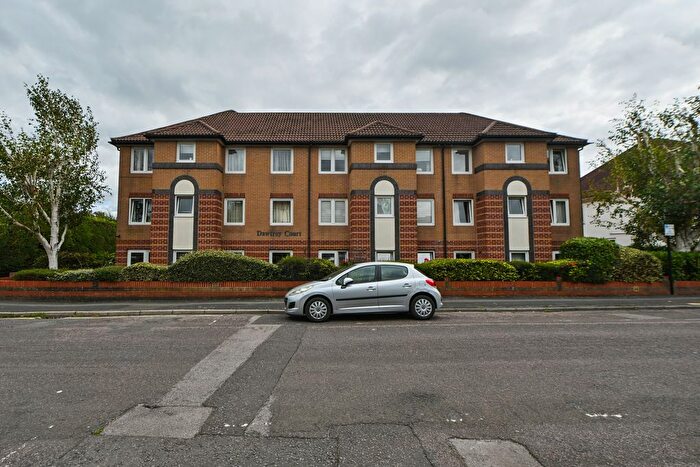 1 Bedroom Flat For Sale In Grosvenor Road, Southampton, SO17